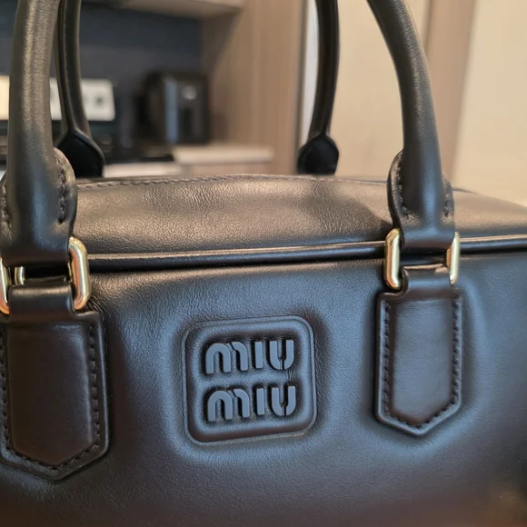 Miu miu Arcadie leather bag - Picture 2 of 9